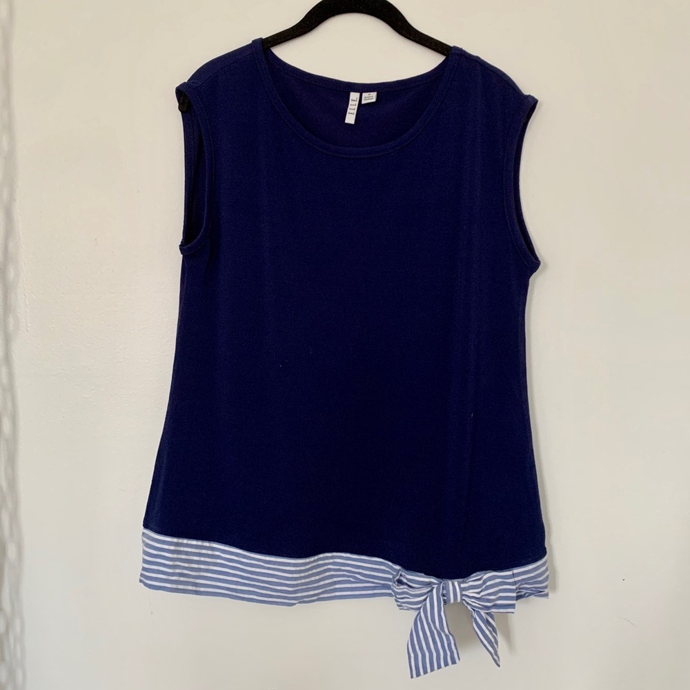 Navy blue tank top with stripe and bow detail